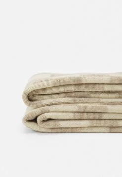 Loeffler Randall Checker Scarf - Scarf - Oatmeal Plaid 8 Loeffler Randall Checker Scarf - Scarf - Oatmeal Plaid -Loeffler Randall 284ac1468dfc4d54849ee5e06c36f07e