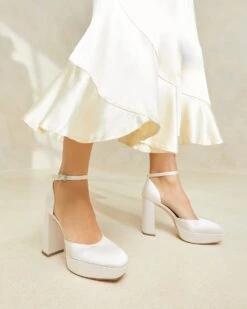 Loeffler Randall Selina Cream Closed-Toe Platform 11 Loeffler Randall Selina Cream Closed-Toe Platform -Loeffler Randall SELINA SATN CREAM 5 c2dbd51c 91fe 4d8b bb3c 5b8f64c5011d